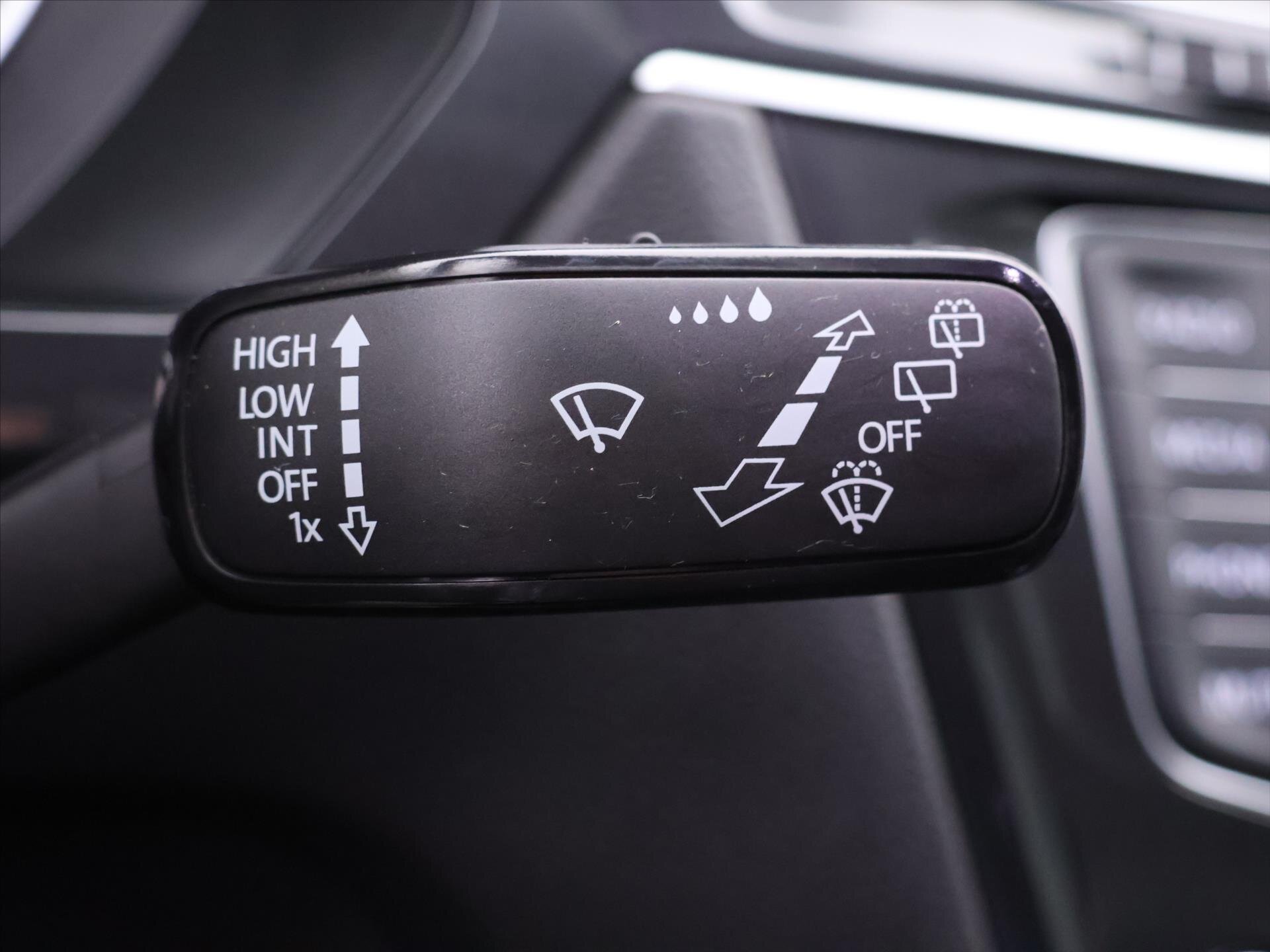 Volkswagen Tiguan SUV / Terénní 2,0 l 110 kw