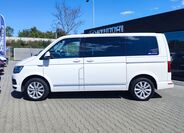 Volkswagen Multivan 8