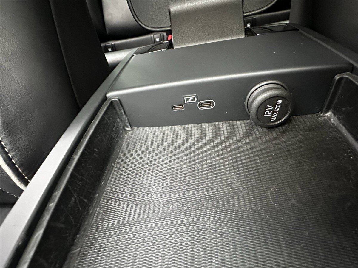 Volvo V90 Kombi 2,0 l 186 kw