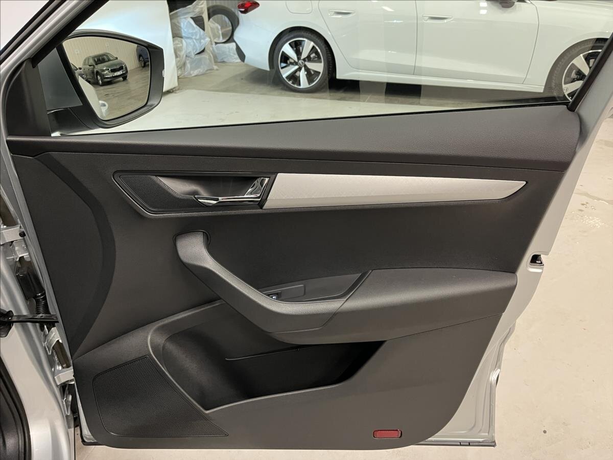 Škoda Karoq SUV 1,5 l 110 kw