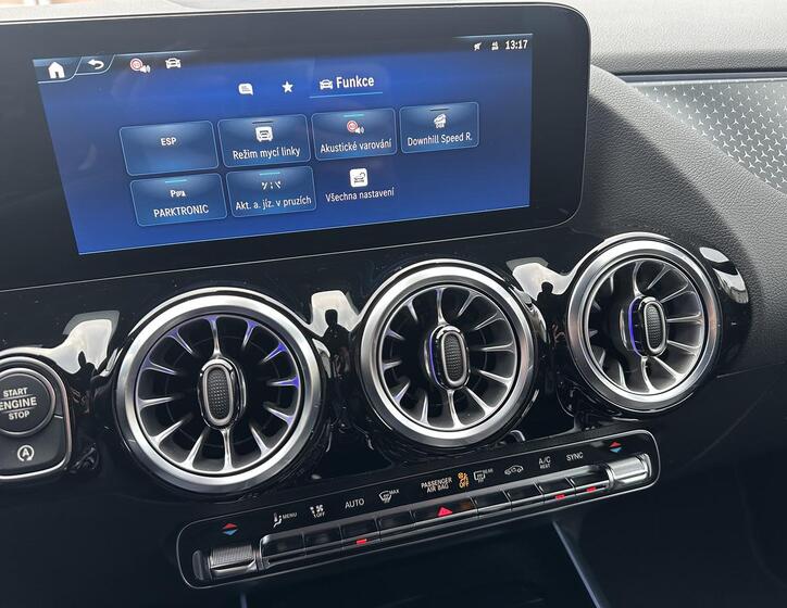 Mercedes-Benz GLA 14