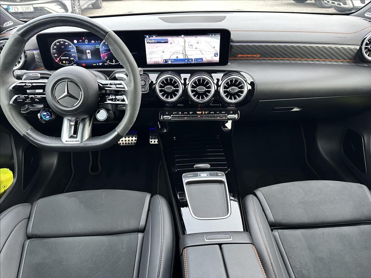 Mercedes-Benz Třídy A Hatchback 2,0 l 310 kw