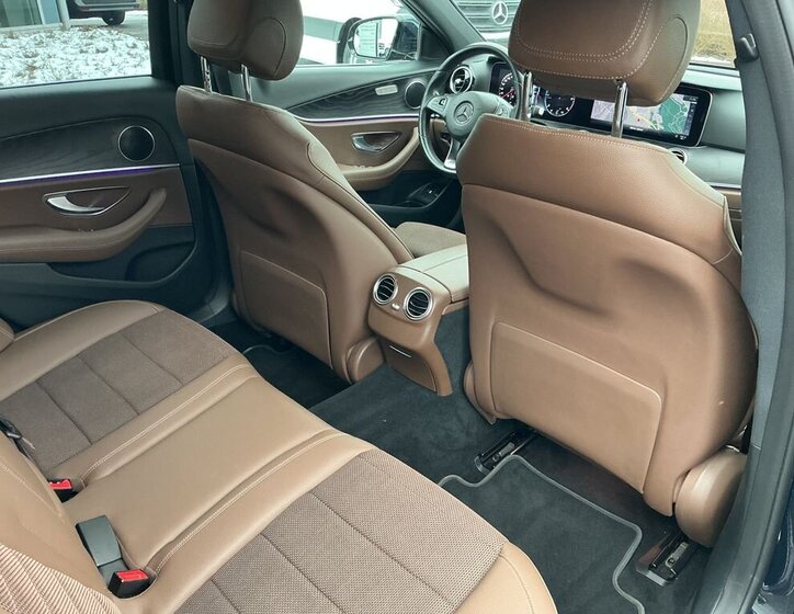 Mercedes-Benz Třídy E Kombi 2,0 l 143 kw