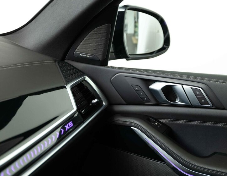 BMW X5 SUV / Terénní 3,0 l 219 kw