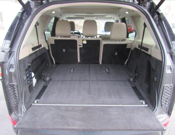 Land Rover Discovery 41