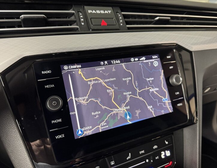 Volkswagen Passat 37