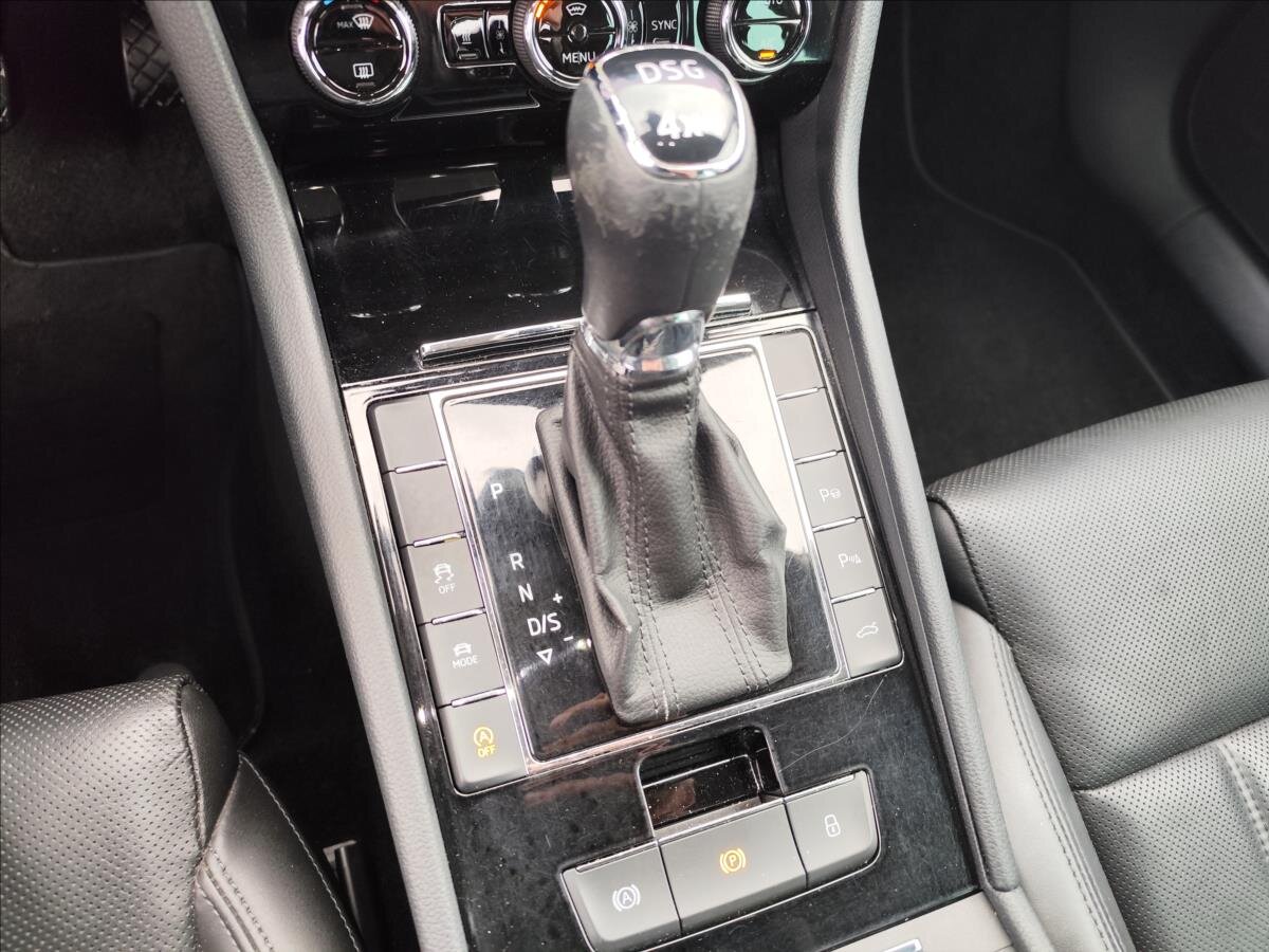 Škoda Superb Kombi 2,0 l 140 kw