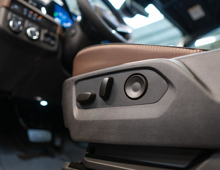 Chevrolet Suburban SUV / Terénní 6,2 l 313 kw