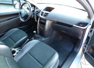 Peugeot 207 23
