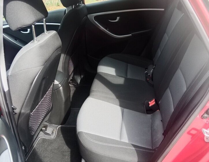 Hyundai i30 Kombi 0,0 88 kw