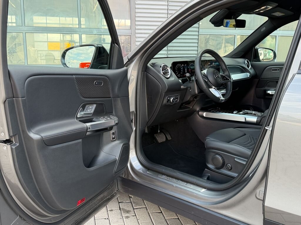 Mercedes-Benz GLB SUV / Terénní 2,0 l 110 kw