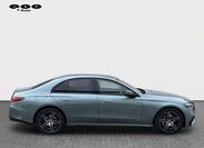 Mercedes-Benz Třídy E 6