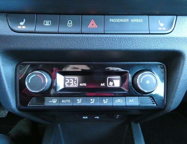 Škoda Fabia Hatchback 999,0 55 kw