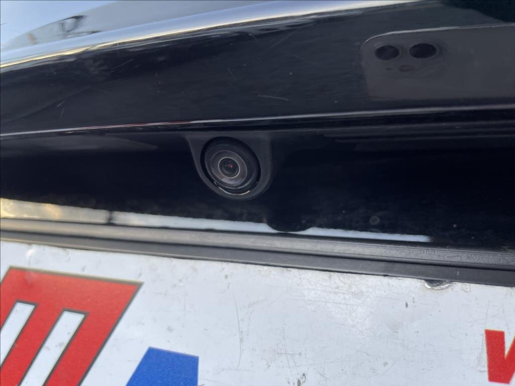 Tesla Model 3 Sedan / Limuzína 0,0 239 kw