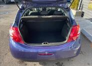 Peugeot 208 10