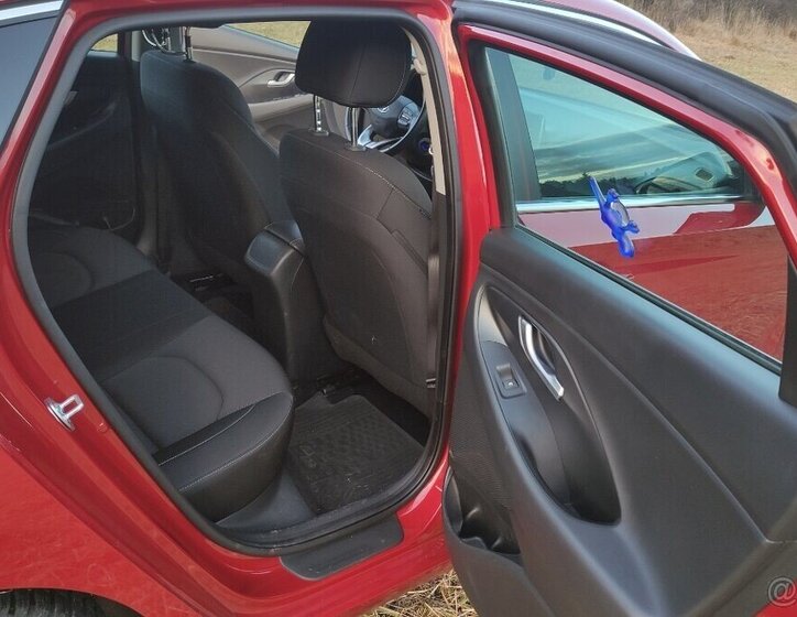 Hyundai i30 Sedan 0,0 88 kw