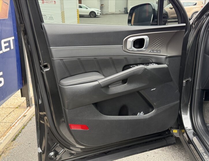 KIA Sorento SUV 2,2 l 142 kw