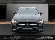 Mercedes-Benz CLA 8