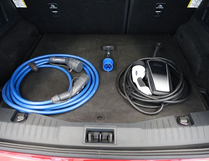 Ford Mustang Mach-E SUV 0,0 198 kw