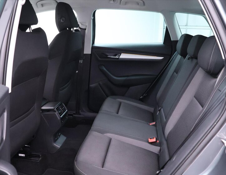 Škoda Karoq SUV / Terénní 2,0 l 110 kw