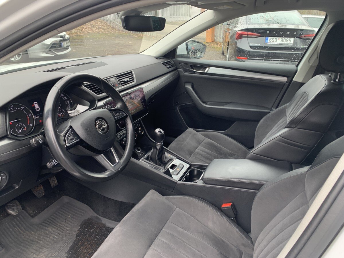 Škoda Superb Kombi 2,0 l 110 kw