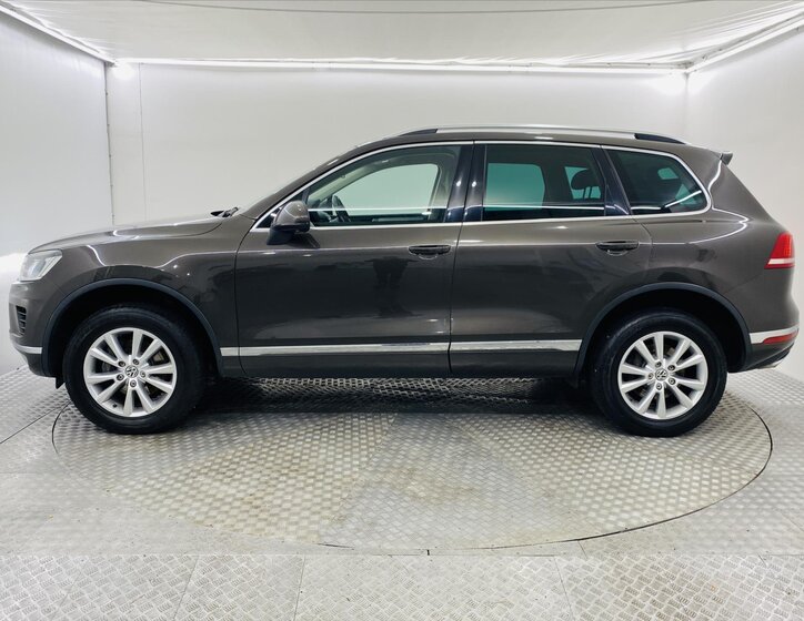 Volkswagen Touareg 3