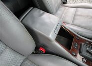 Mercedes-Benz Třídy M Kombi 2,7 l 120 kw