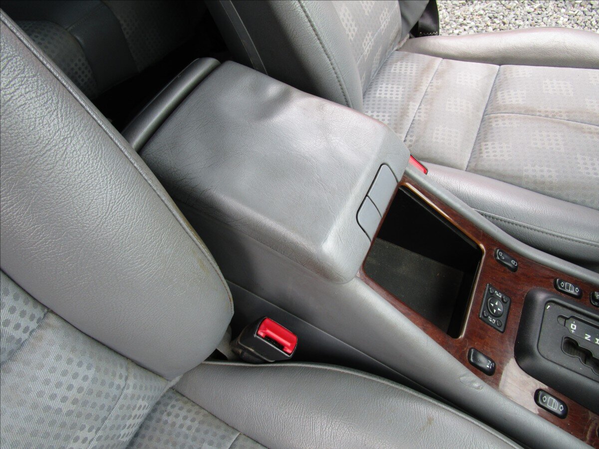 Mercedes-Benz Třídy M Kombi 2,7 l 120 kw