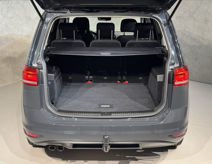 Volkswagen Touran 10