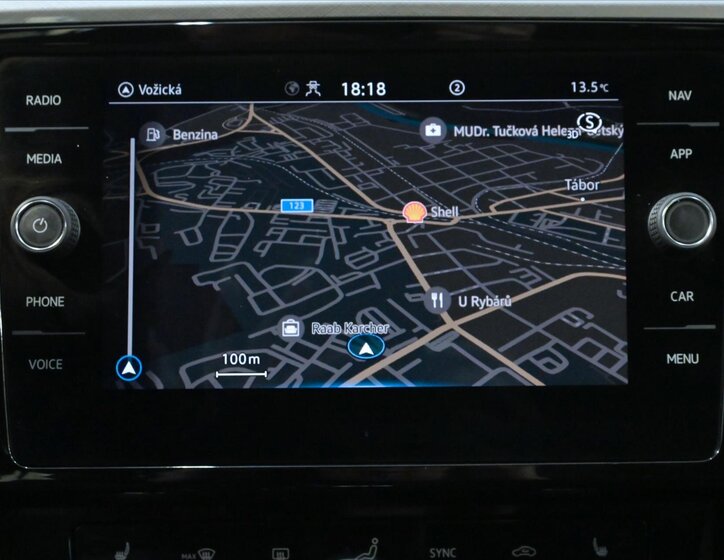 Volkswagen Passat Kombi 1,4 l 115 kw