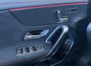 Mercedes-Benz CLA 12