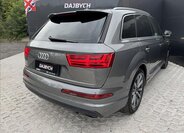 Audi Q7 7