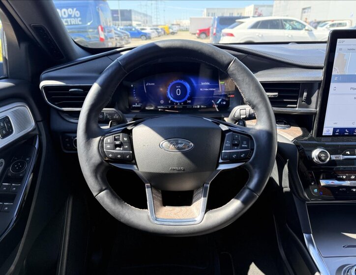 Ford Explorer SUV / Terénní 3,0 l 336 kw