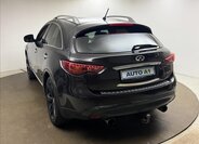 Infiniti FX37 6