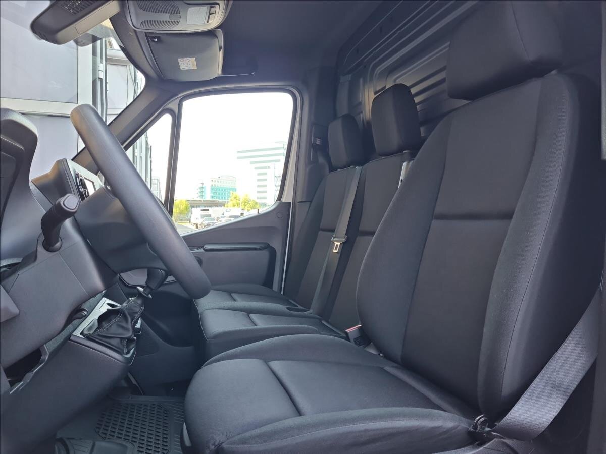 Mercedes-Benz Sprinter Skříň 2,0 l 110 kw