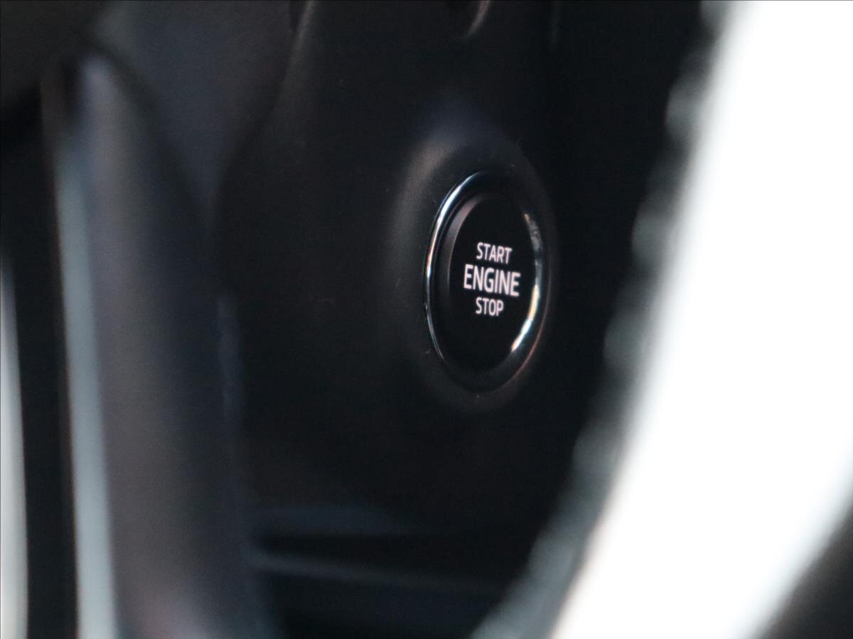 Škoda Superb Kombi 2,0 l 110 kw