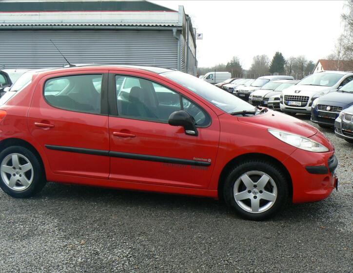 Peugeot 207 Hatchback 1,4 l 54 kw