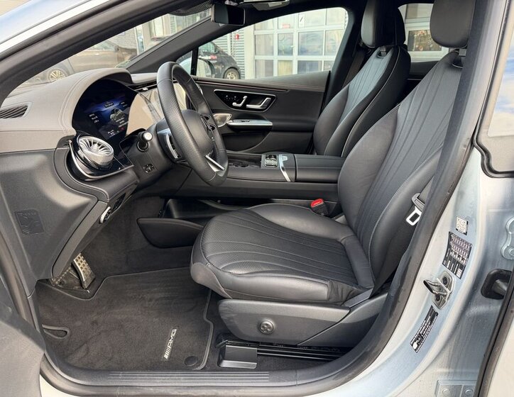 Mercedes-Benz EQE Sedan / Limuzína 0,0 300 kw