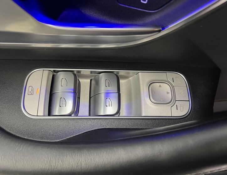 Mercedes-Benz GLE 28