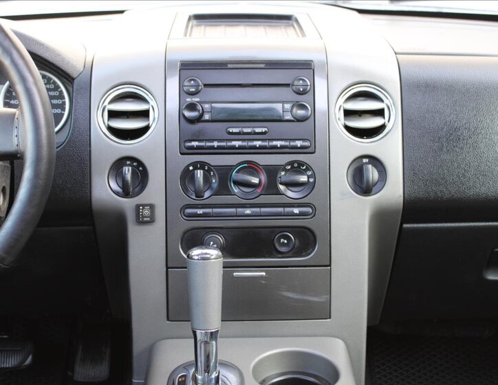 Ford F-150 Pick-up 5,4 l 220 kw