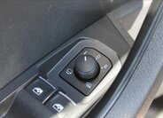 Škoda Karoq SUV / Terénní 1,5 l 110 kw