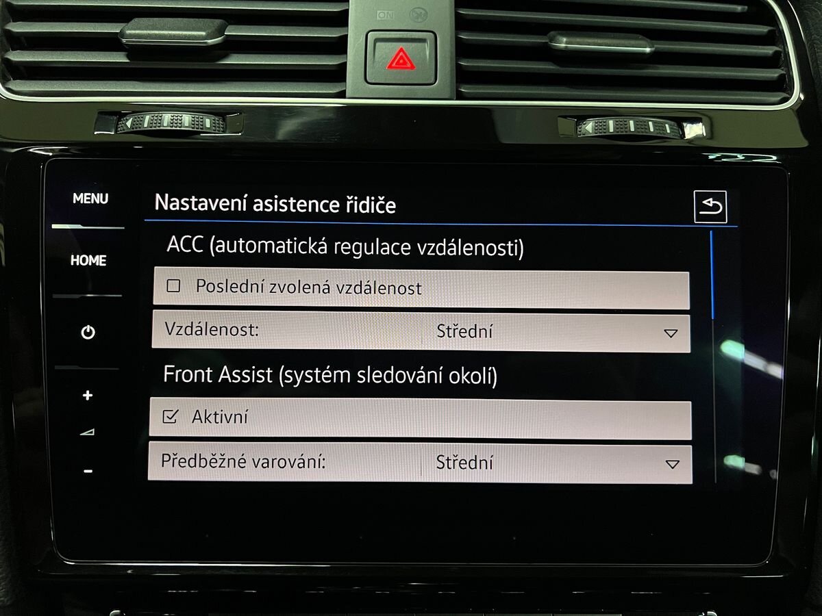 Volkswagen Golf Kombi 2,0 l 221 kw