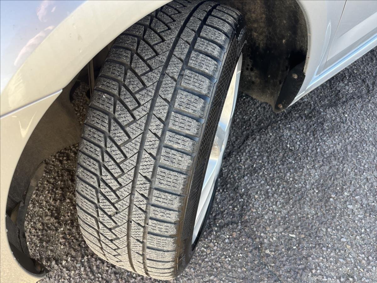 Škoda Octavia Kombi 1,6 l 77 kw