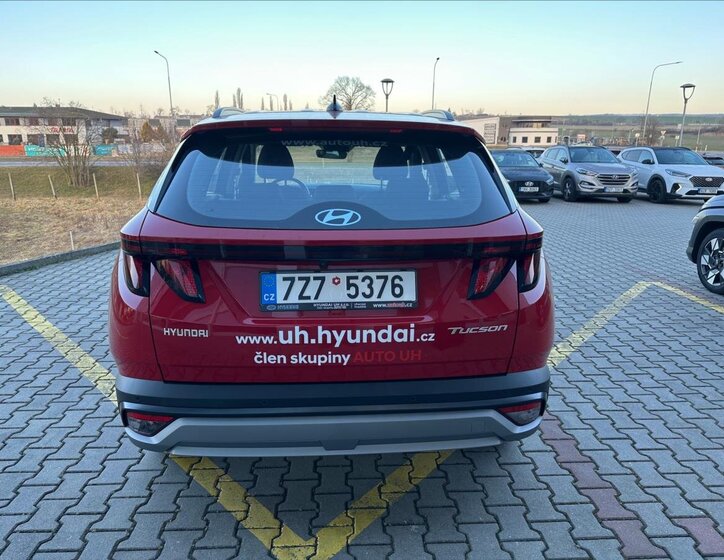 Hyundai Tucson SUV 1,6 l 118 kw