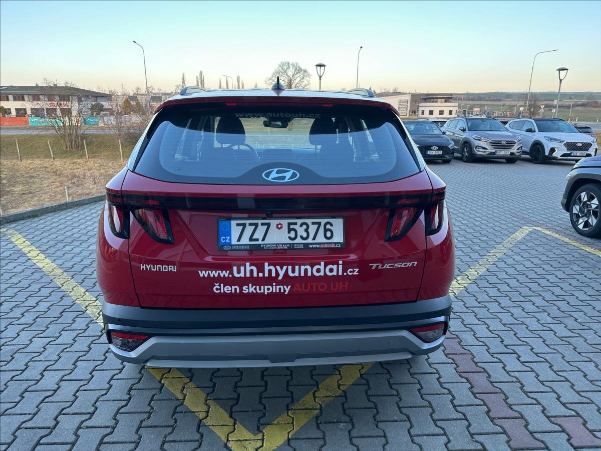 Hyundai Tucson SUV 1,6 l 118 kw