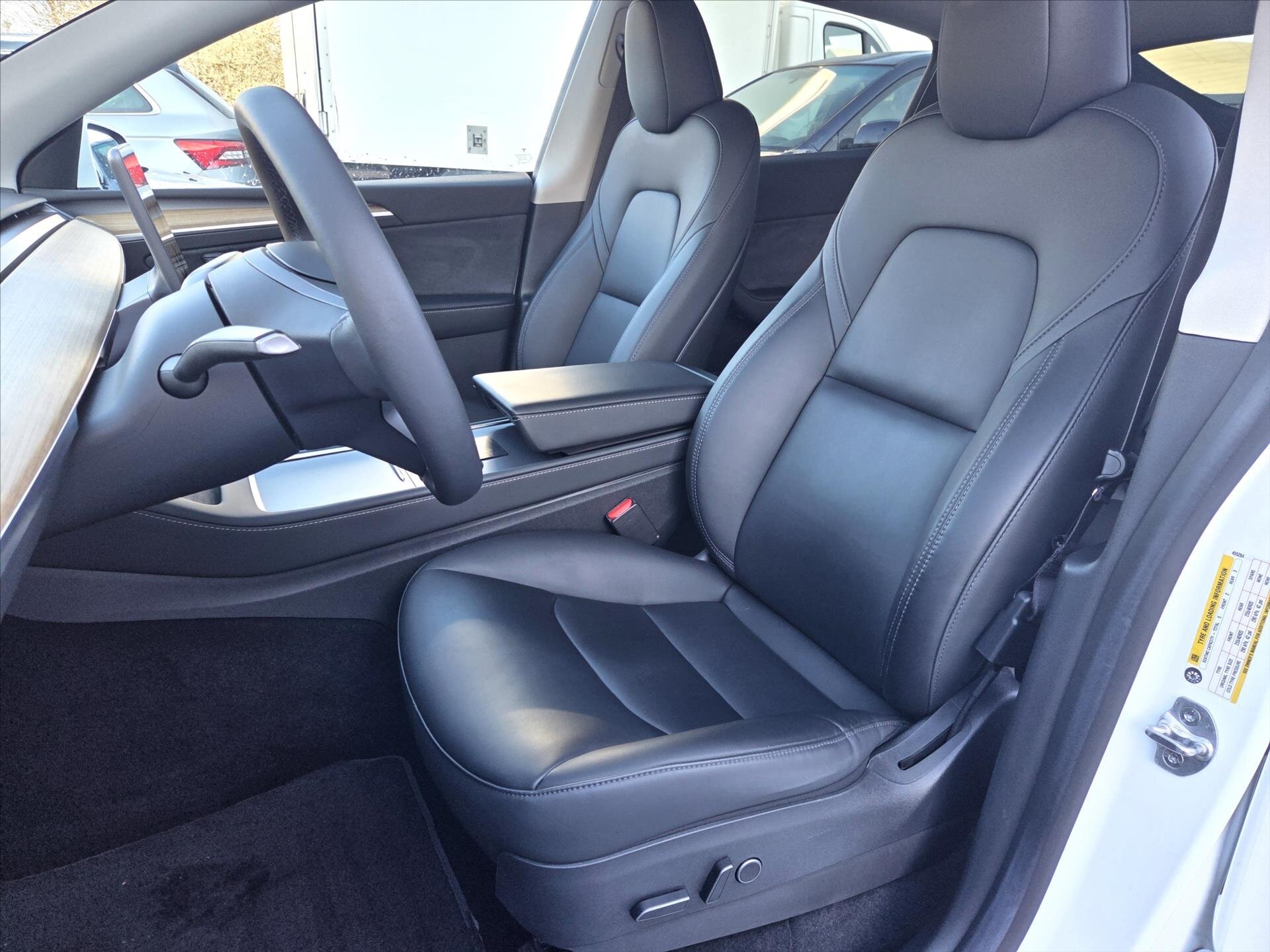 Tesla Model Y SUV 0,0 378 kw