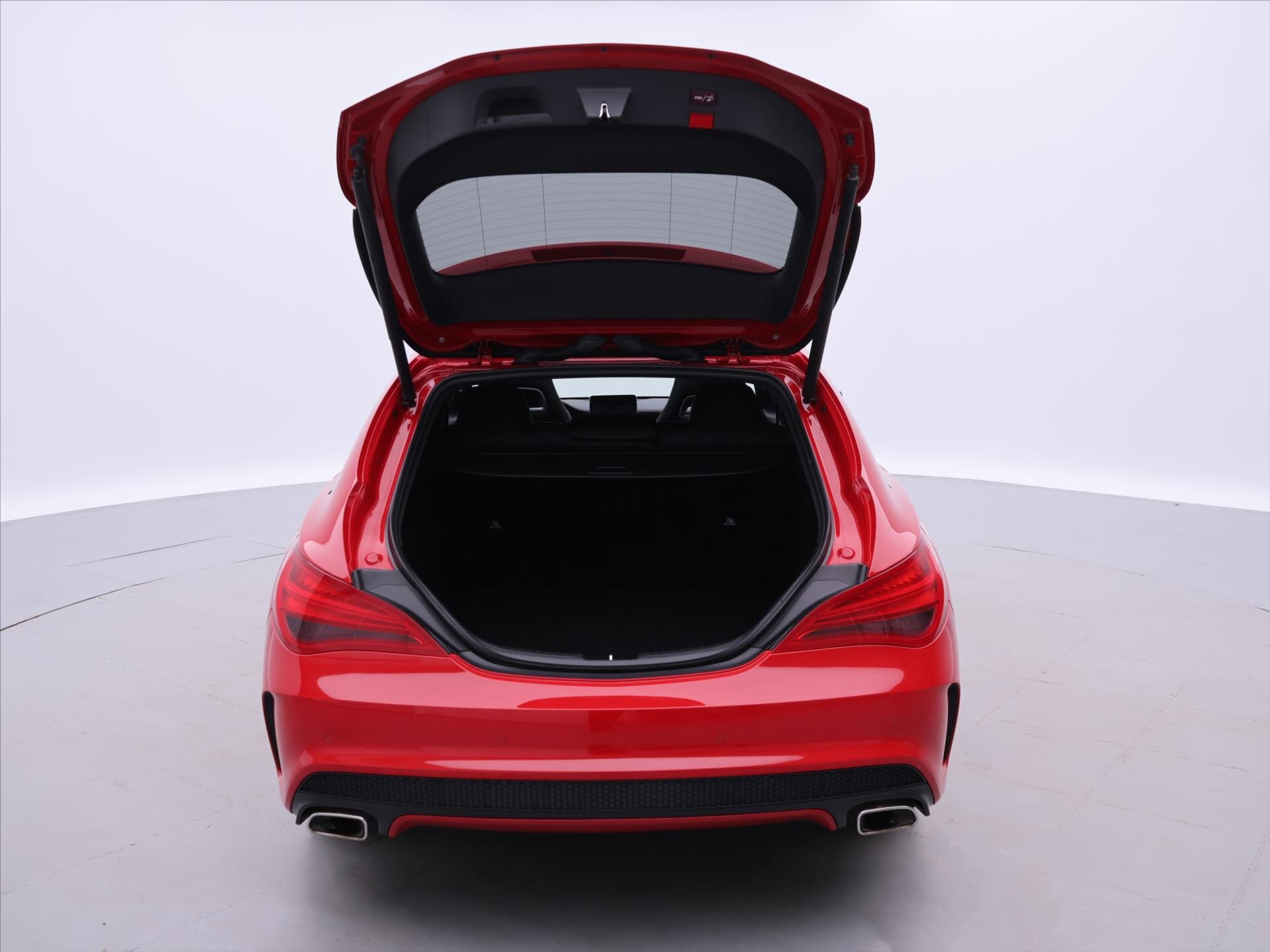 Mercedes-Benz CLA Kombi 2,1 l 100 kw