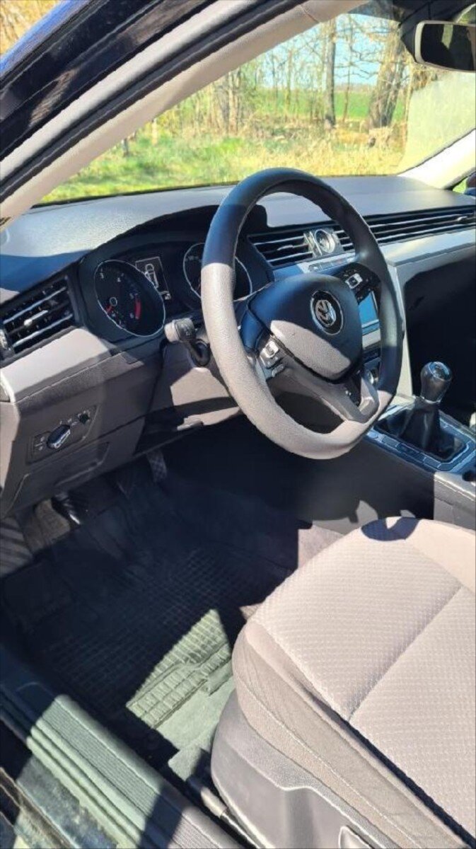 Volkswagen Passat Kombi 0,0 110 kw