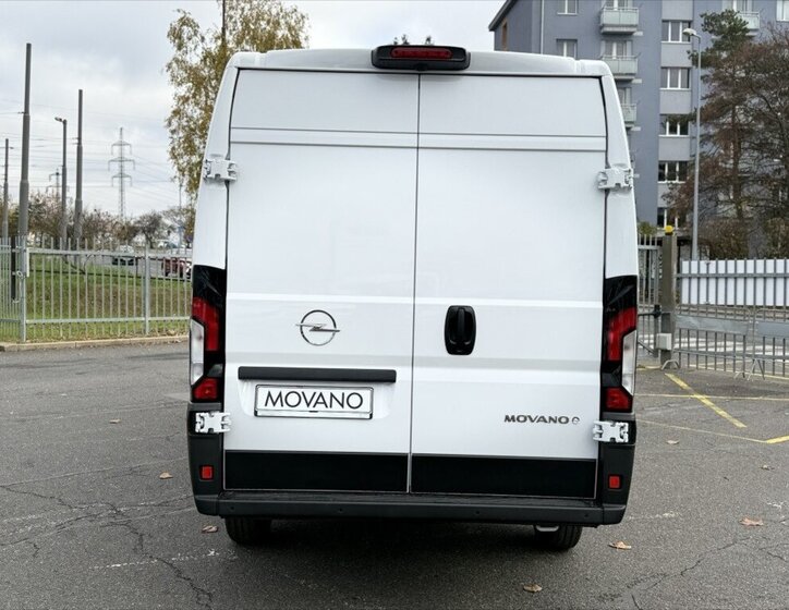 Opel Movano 5
