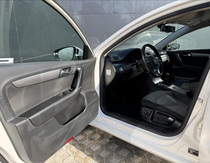 Volkswagen Passat Kombi 2,0 l 103 kw